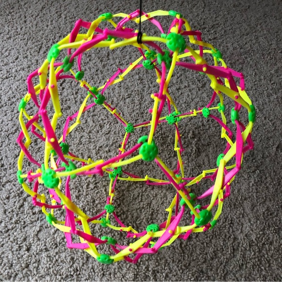 Expandable Breathing Ball - Picture 6 of 9